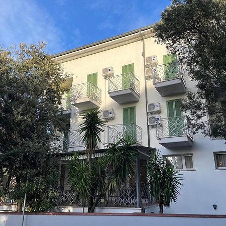 Hotel L'Etrusco - Сан Винченцо Екстериор снимка